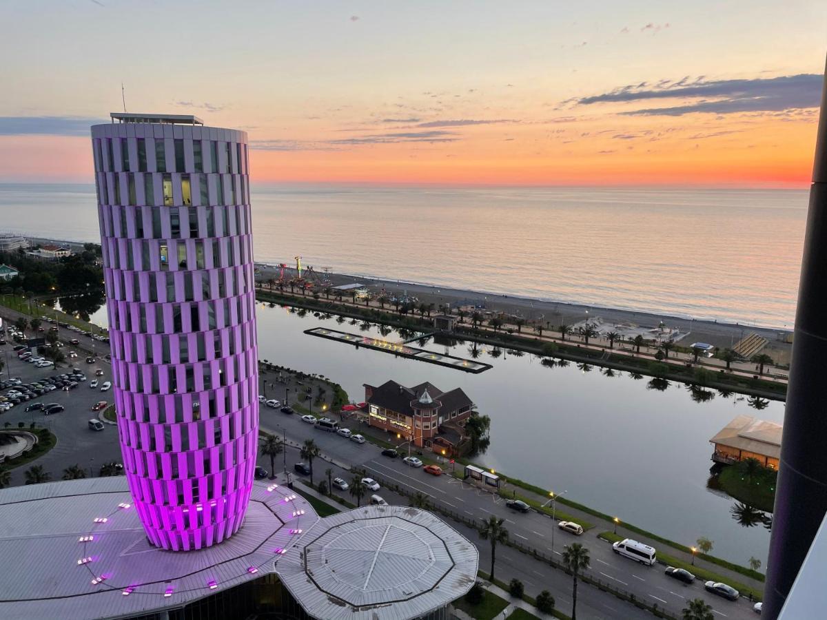 Aliance Apartment On First Line Batumi Zewnętrze zdjęcie